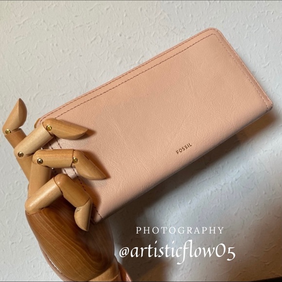 Fossil Handbags - NEW Fossil RFID Dusty Rose Logan Zip Around Clutch